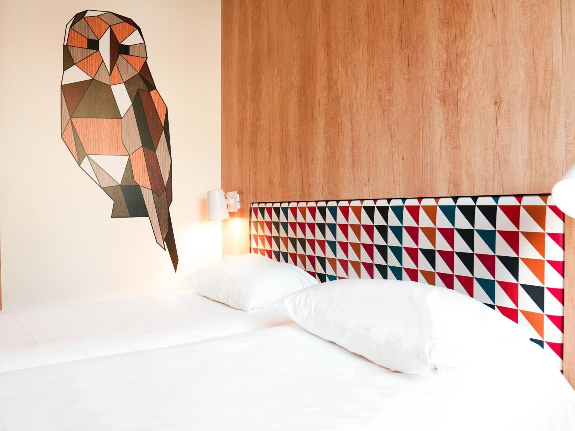 Ibis Styles Caen Centre Historique Hotel Екстериор снимка