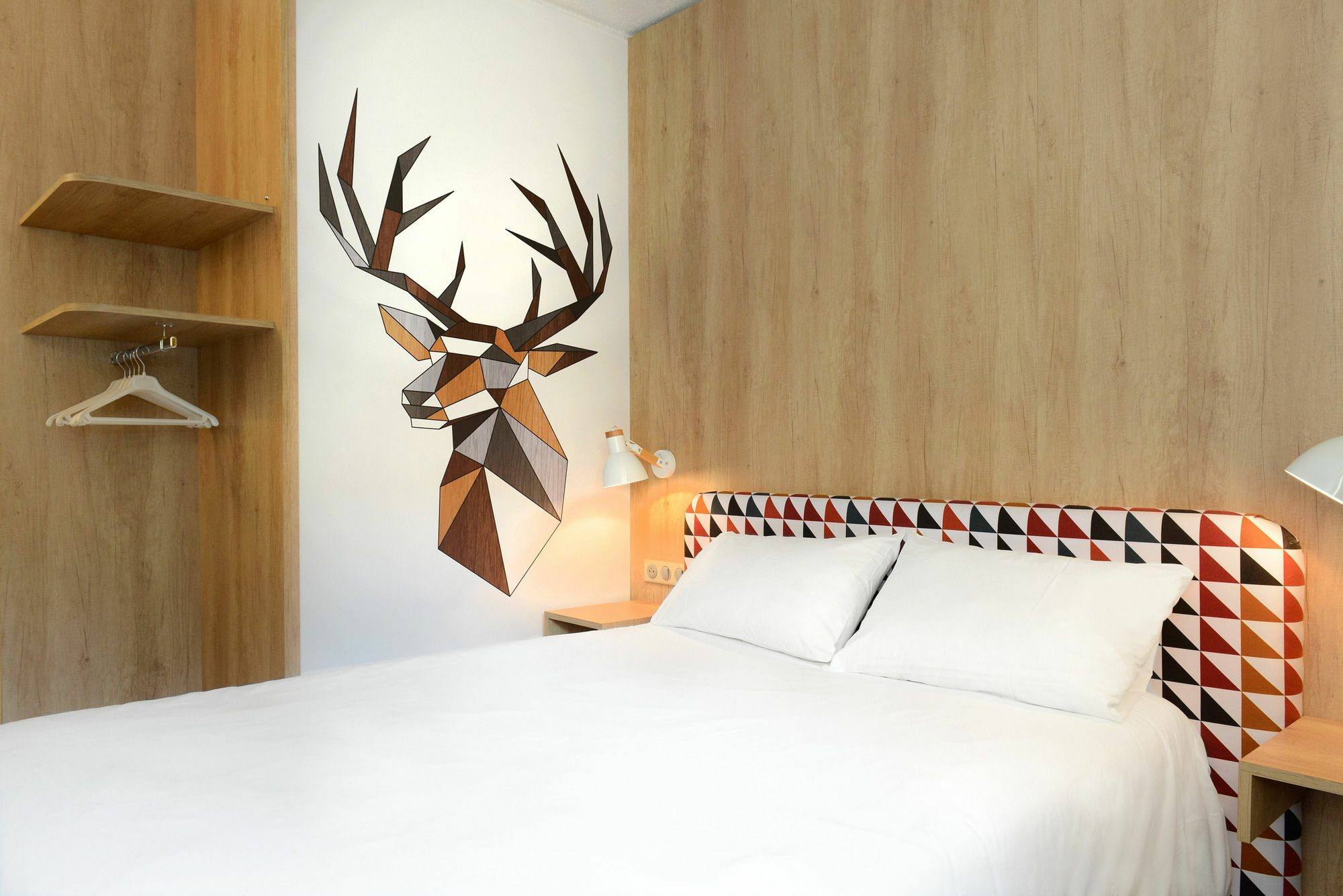 Ibis Styles Caen Centre Historique Hotel Екстериор снимка