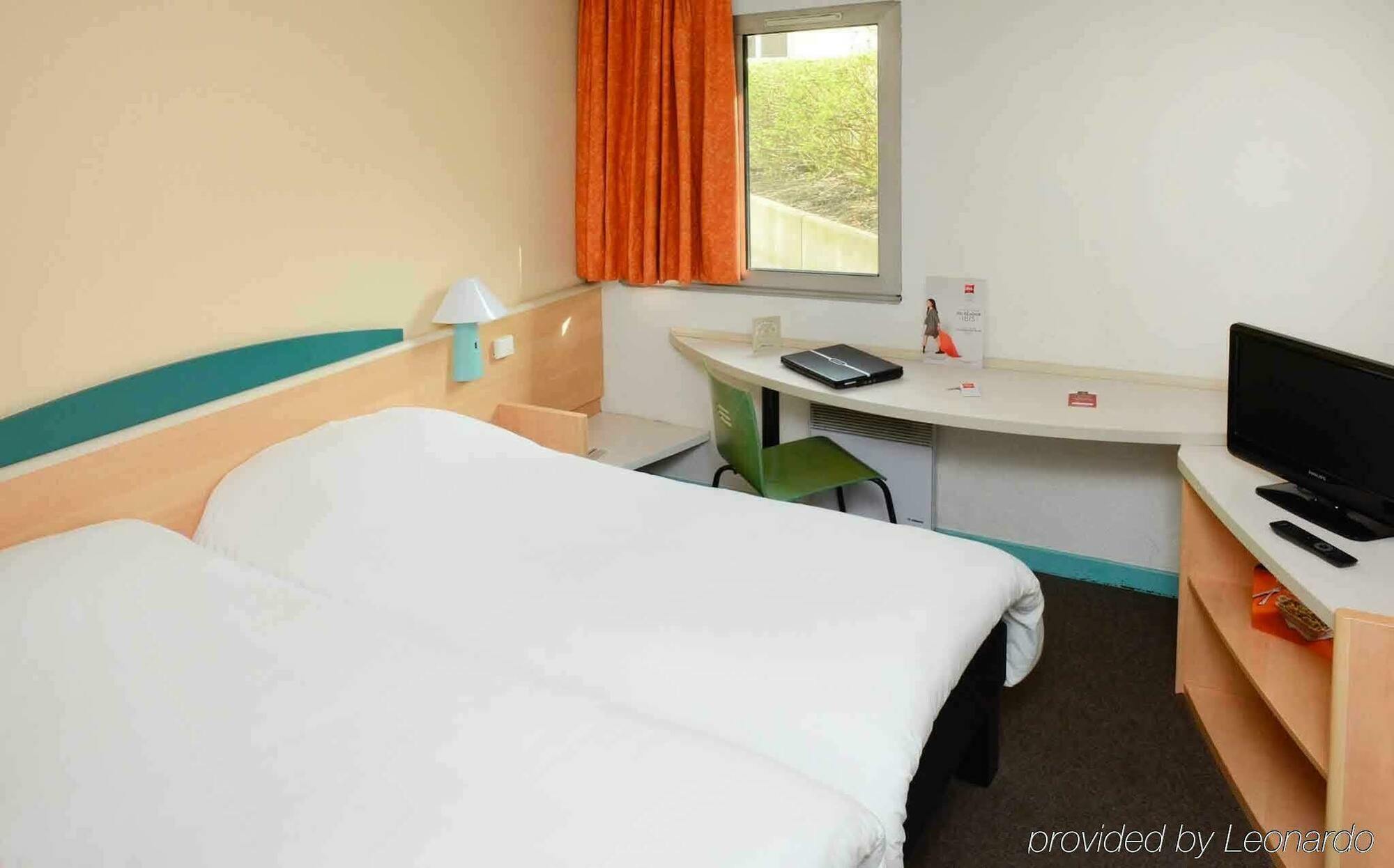 Ibis Styles Caen Centre Historique Hotel Екстериор снимка